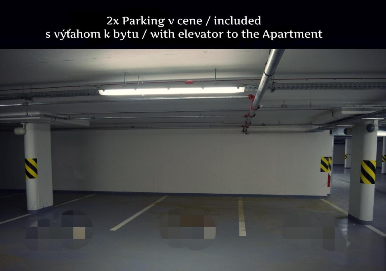 E2 Luxury Oldtown Apt - 2X Parking, Foodstore, Pcscreen, Netflix, Unlimited Music, Crib, Babychair, Fastwifi, Aircon 科希策 外观 照片